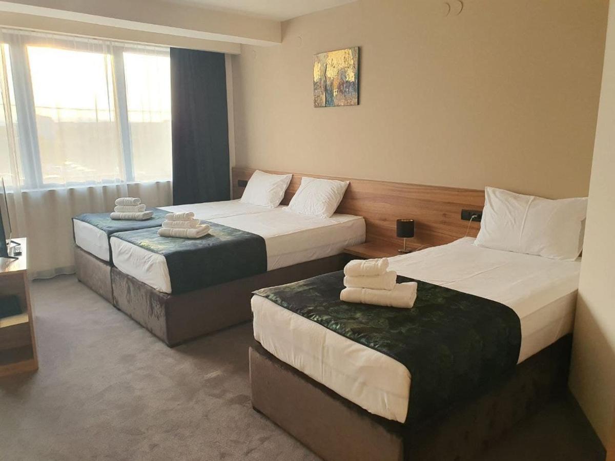 Ni Hotel Aloha מראה חיצוני תמונה