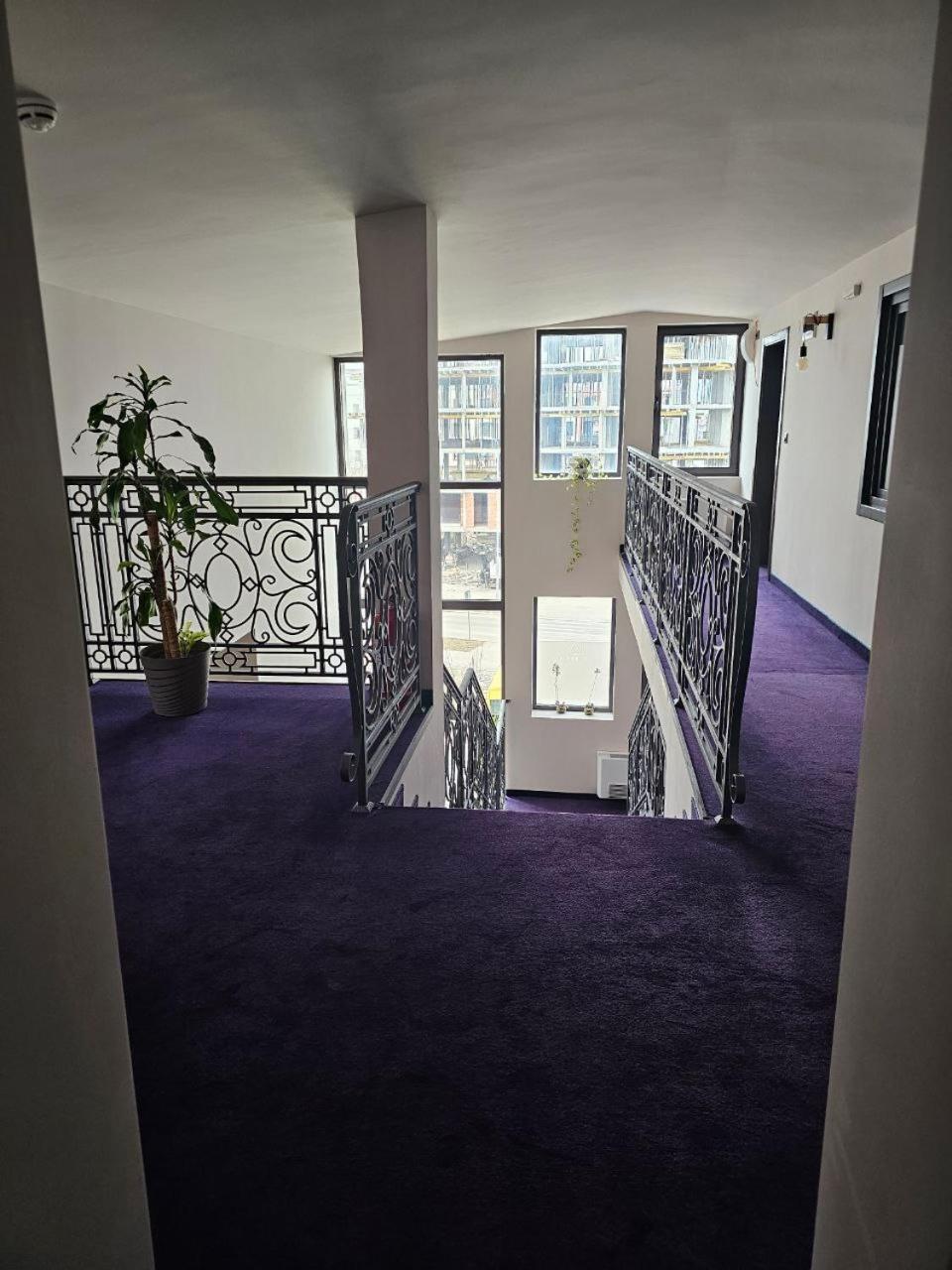 Ni Hotel Aloha מראה חיצוני תמונה